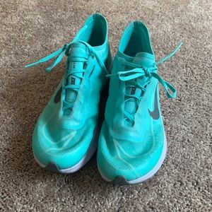 Nike Zoom Fly 3